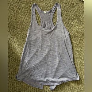 Lululemon tank